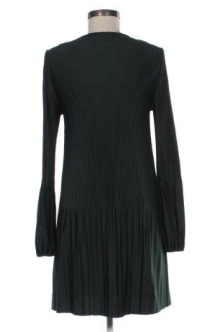 Kleid Stradivarius, Größe S, Farbe Grün, Preis 19,94 €