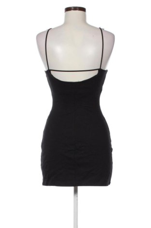 Φόρεμα Stradivarius, Μέγεθος XS, Χρώμα Μαύρο, Τιμή 23,99 €