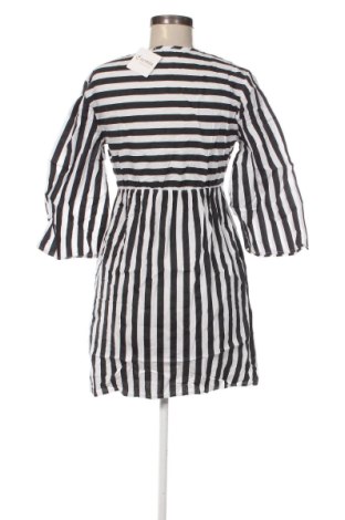 Sukienka Tezenis, Rozmiar M, Kolor Kolorowy, Cena 62,99 zł
