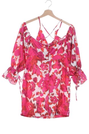 Kleid Trendyol, Größe M, Farbe Mehrfarbig, Preis 31,99 €