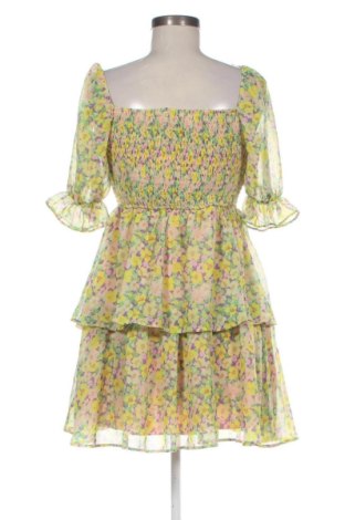 Рокля Trendyol, Размер M, Цвят Многоцветен, Цена 25,05 €