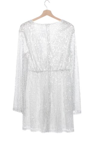 Ruha Unbranded, Méret L, Szín Fehér, Ár 19 929 Ft