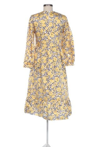 Kleid Unbranded, Größe M, Farbe Mehrfarbig, Preis 25,99 €