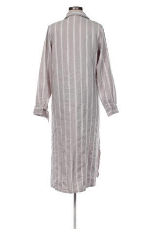 Ruha Unbranded, Méret M, Szín Sokszínű, Ár 19 749 Ft