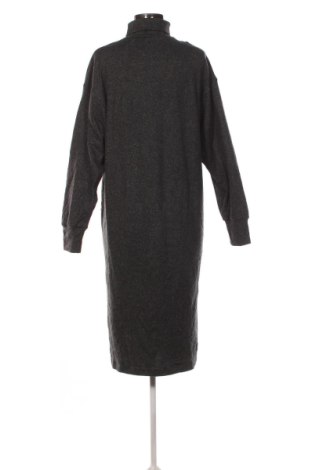 Kleid Uniqlo, Größe M, Farbe Mehrfarbig, Preis 31,99 €