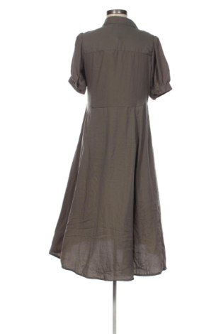 Kleid VRS, Größe M, Farbe Grün, Preis 51,99 €