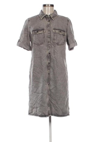 Kleid Vero Moda, Größe S, Farbe Grau, Preis 31,99 €