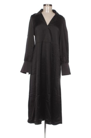 Šaty  Y.A.S, Veľkosť L, Farba Čierna, Cena  49,95 €
