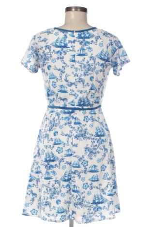 Kleid Yumi, Größe M, Farbe Mehrfarbig, Preis 31,99 €