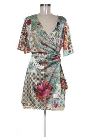 Kleid Zara, Größe M, Farbe Mehrfarbig, Preis 14,00 €