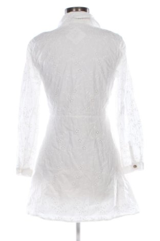 Kleid Zara, Größe S, Farbe Weiß, Preis 18,00 €