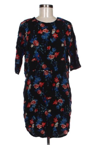 Kleid mbyM, Größe M, Farbe Mehrfarbig, Preis 54,99 €