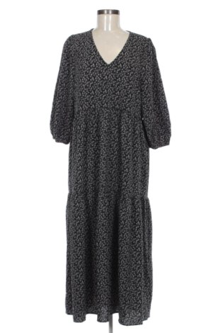 Kleid mbyM, Größe M, Farbe Mehrfarbig, Preis € 30,99