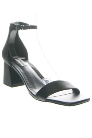 Сандали Steve Madden, Размер 41, Цвят Черен, Цена 104,81 €