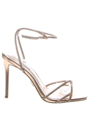 Сандали Steve Madden, Размер 40, Цвят Бежов, Цена 88,45 €