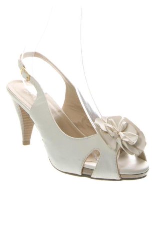 Sandale Unbranded, Mărime 40, Culoare Ecru, Preț 136,00 Lei