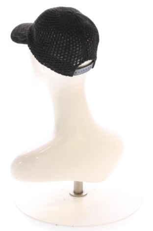 Шапка Unbranded, Цвят Черен, Цена 7,00 €