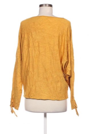 Dámský svetr Stradivarius, Velikost L, Barva Žlutá, Cena  109,00 Kč