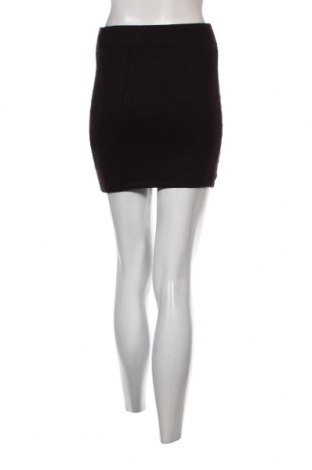 Пола Primark, Размер XS, Цвят Черен, Цена 2,04 €