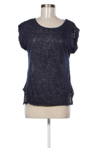 Γυναικεία μπλούζα Bella, Μέγεθος M, Χρώμα Μπλέ, Τιμή 1,99 €