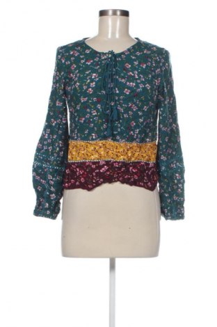 Dámská halenka Bershka, Velikost S, Barva Vícebarevné, Cena  29,00 Kč