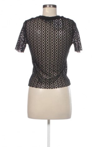 Γυναικεία μπλούζα Bershka, Μέγεθος M, Χρώμα Μαύρο, Τιμή 2,99 €