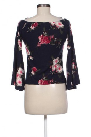 Dámská halenka Colloseum, Velikost S, Barva Vícebarevné, Cena  89,00 Kč