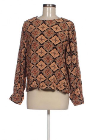 Γυναικεία μπλούζα Object, Μέγεθος M, Χρώμα Πολύχρωμο, Τιμή 3,99 €
