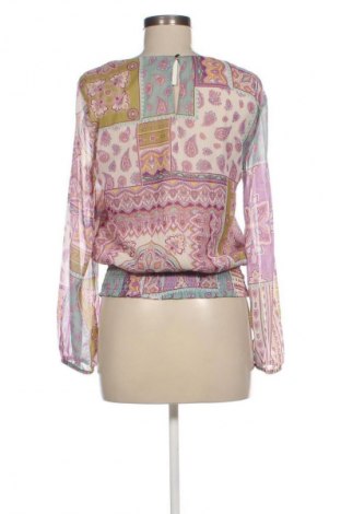 Дамска блуза Unbranded, Размер M, Цвят Многоцветен, Цена 2,04 €