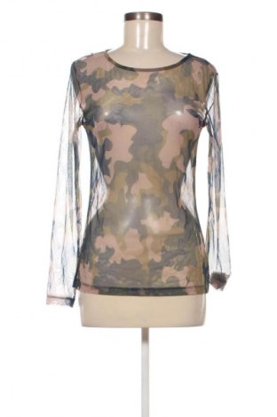 Dámská halenka VILA, Velikost L, Barva Vícebarevné, Cena  29,00 Kč