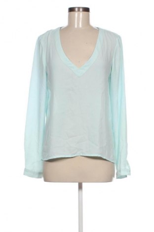 Dámská halenka VILA, Velikost M, Barva Modrá, Cena  69,00 Kč