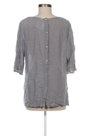 Дамска риза Esprit, Размер M, Цвят Многоцветен, Цена 3,06 €