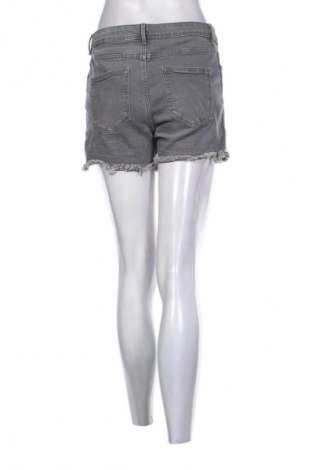 Γυναικείο κοντό παντελόνι Esmara, Μέγεθος M, Χρώμα Γκρί, Τιμή 3,99 €