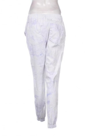 Γυναικείο παντελόνι Jennyfer, Μέγεθος M, Χρώμα Πολύχρωμο, Τιμή 3,99 €