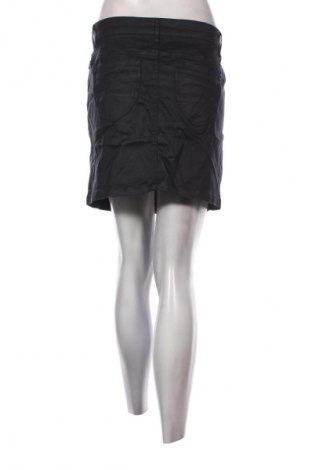 Пола 17 & Co., Размер M, Цвят Син, Цена 2,04 €