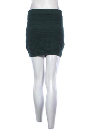 Пола Amisu, Размер M, Цвят Зелен, Цена 2,04 €