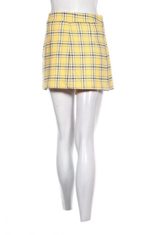 Пола Bershka, Размер M, Цвят Многоцветен, Цена 2,04 €