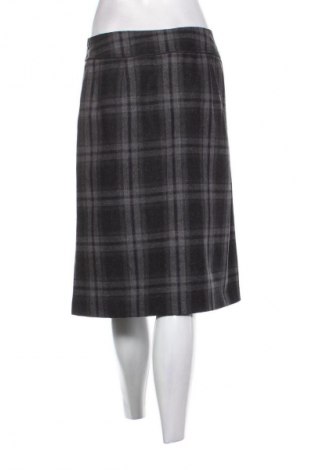 Пола Canda, Размер M, Цвят Многоцветен, Цена 4,60 €