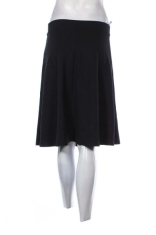 Пола Daphne, Размер M, Цвят Черен, Цена 3,57 €