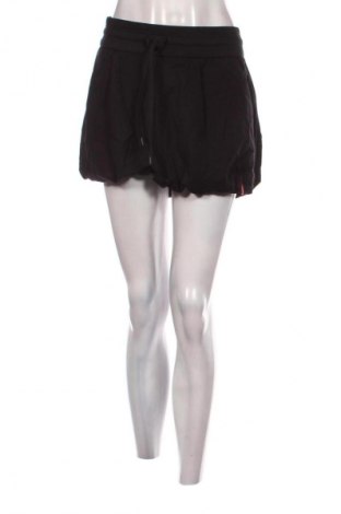 Пола Edc By Esprit, Размер M, Цвят Черен, Цена 2,04 €