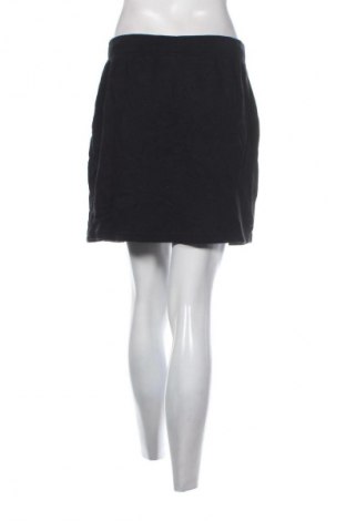 Пола Esmara, Размер M, Цвят Черен, Цена 2,04 €