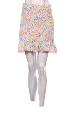 Пола Gina Tricot, Размер M, Цвят Многоцветен, Цена 2,04 €