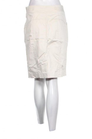 Пола H&M, Размер M, Цвят Бежов, Цена 2,04 €