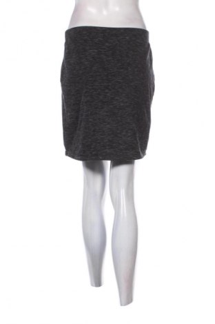 Пола H&M, Размер M, Цвят Многоцветен, Цена 2,04 €