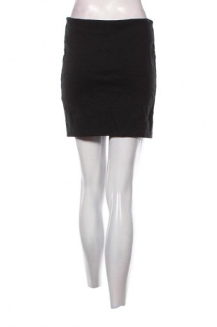 Пола Monki, Размер M, Цвят Многоцветен, Цена 2,04 €