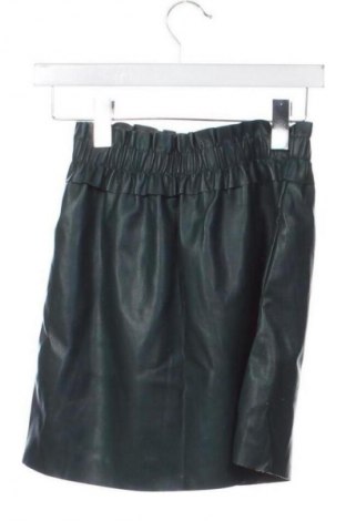 Пола Reserved, Размер XS, Цвят Зелен, Цена 8,75 €