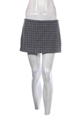 Пола Review, Размер M, Цвят Многоцветен, Цена 2,55 €