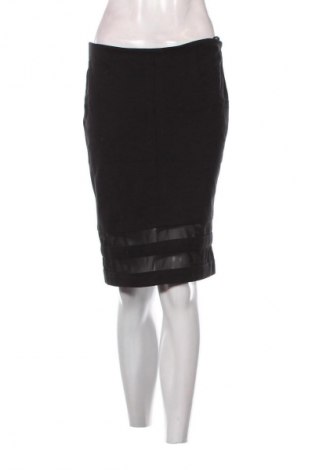 Пола S.Oliver, Размер M, Цвят Черен, Цена 4,09 €