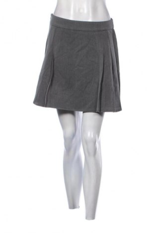 Пола SHEIN, Размер M, Цвят Сив, Цена 2,04 €