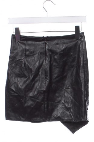 Пола SHEIN, Размер XS, Цвят Черен, Цена 2,04 €